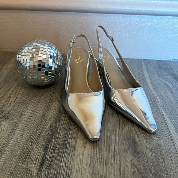NIB Sam Edelman Bianka Slingback in Silver Sz 9.5 - Picture 6 of 6